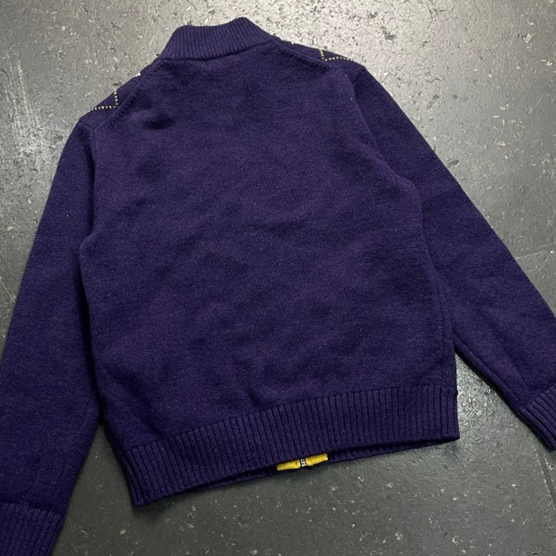 100 헤지스 아가일 니트집업 상품이미지5