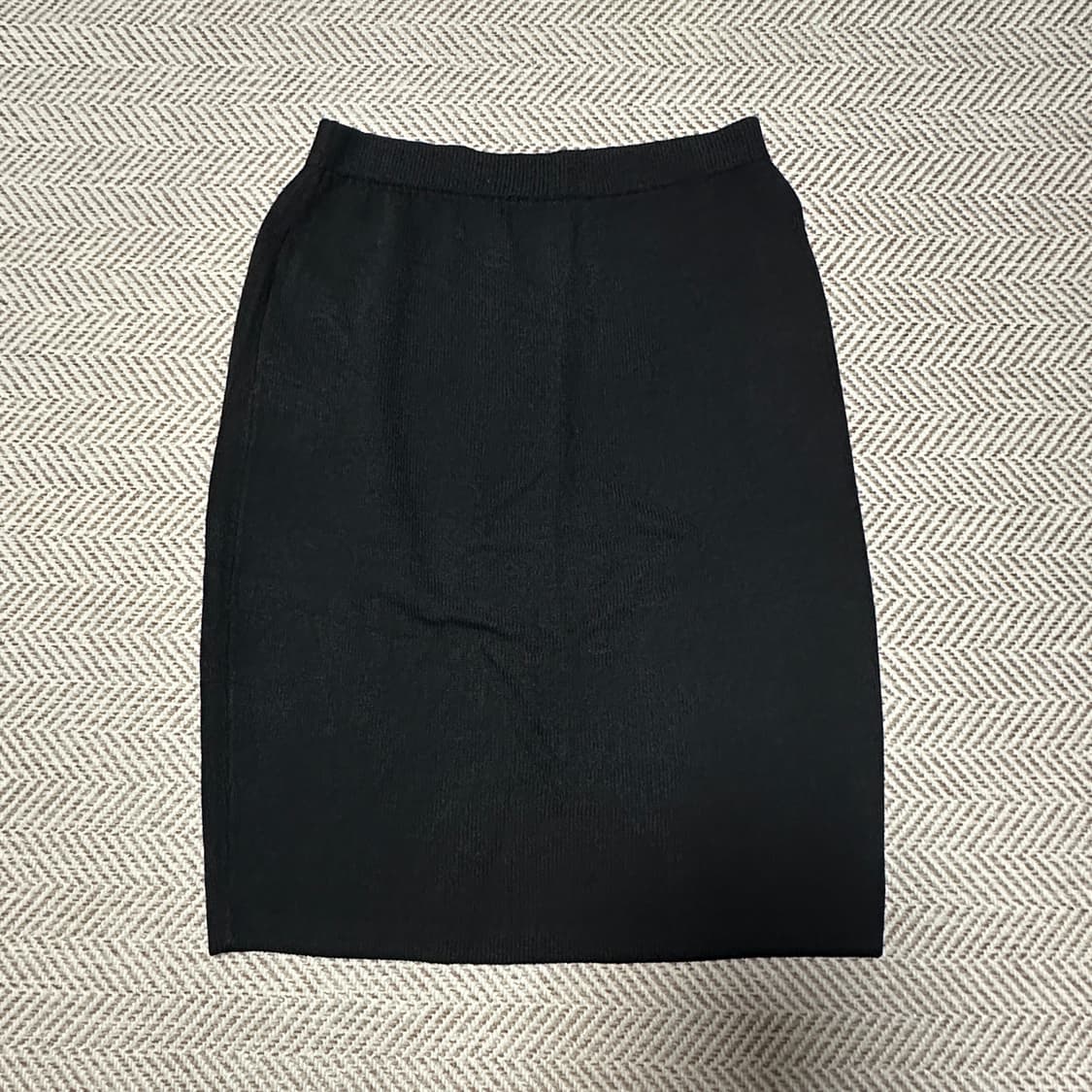 ST. JOHN woman wool skirt black 상품이미지2