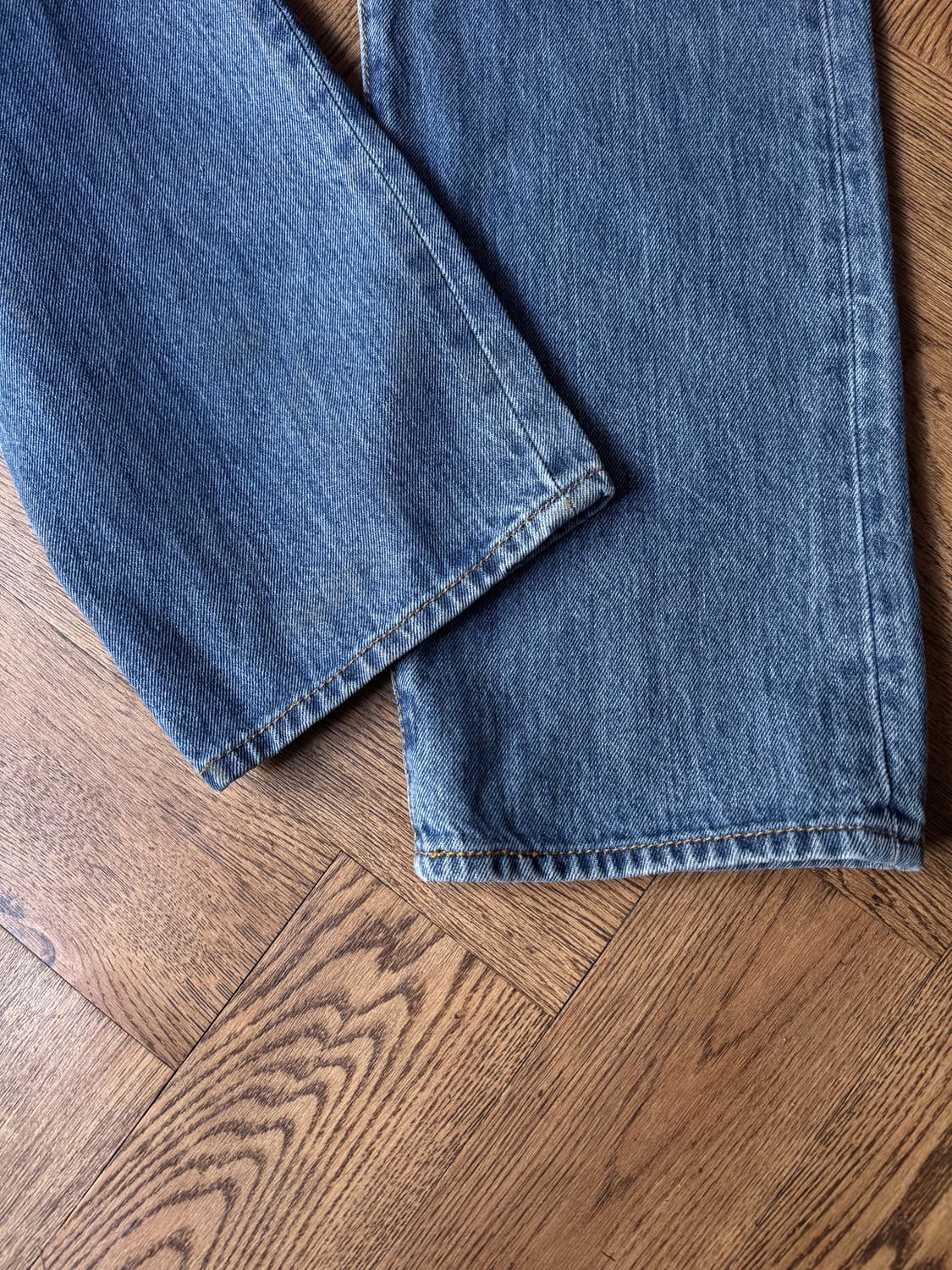 [30]리바이스 501 미디엄블루 워싱 스트레이트 데님 팬츠 상품이미지4
