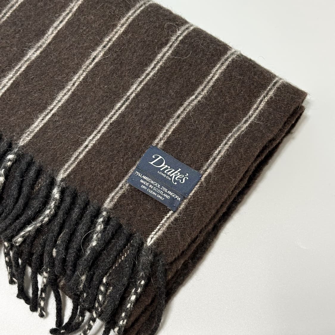 [Drakes] 드레익스 브라운 스트라이프 머플러 상품이미지3