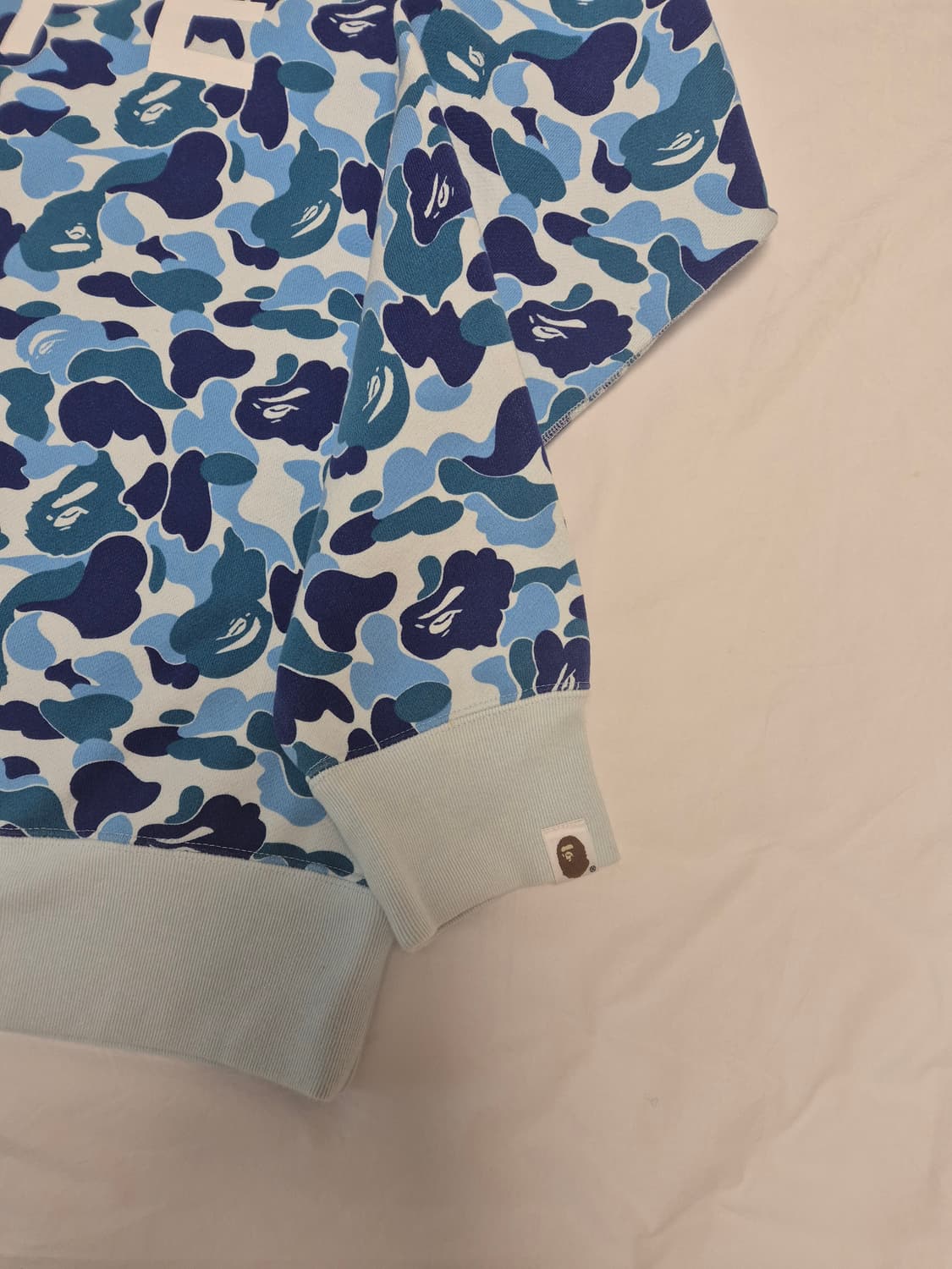 베이프 맨투맨티 (L) 상품이미지3