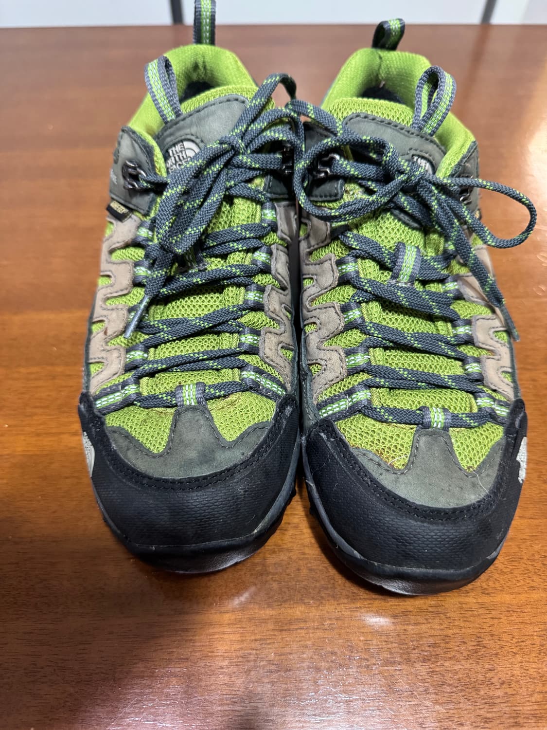 노스페이스 고어택스 여성용 하이킹화 240mm 상품이미지5