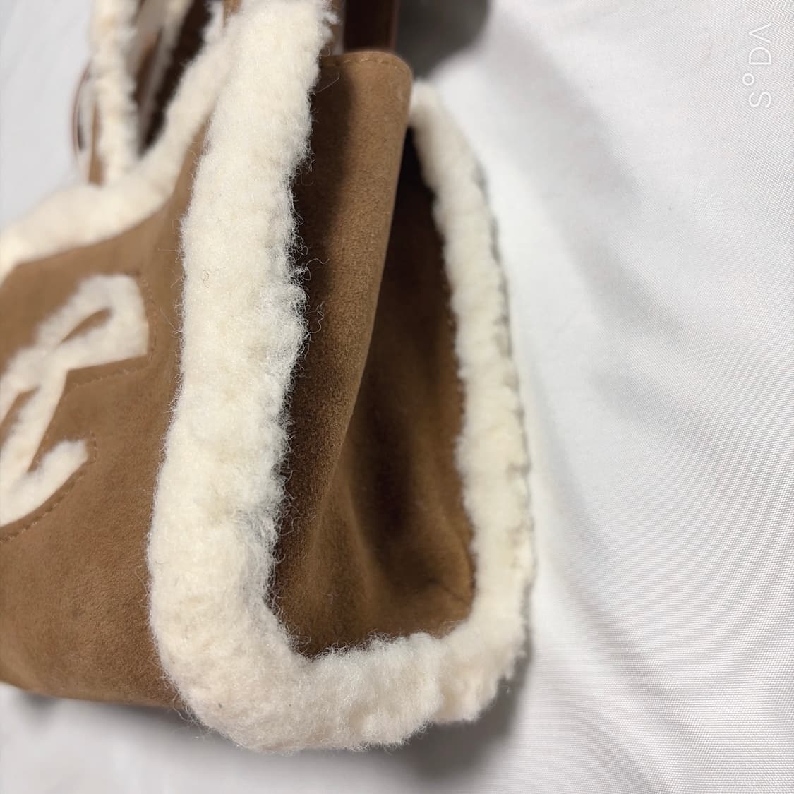 UGG x 텔파 크로스백 상품이미지5