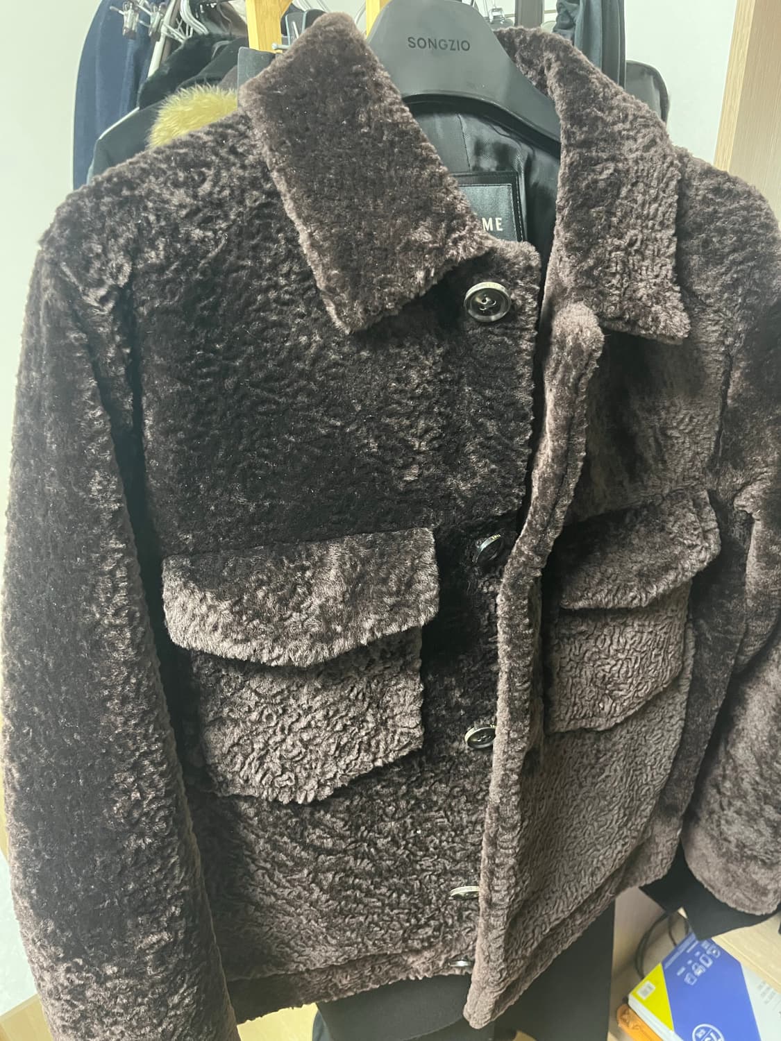 타임 옴므 램스 퍼 칼라 자켓 버건디 100 24fw 상품이미지1