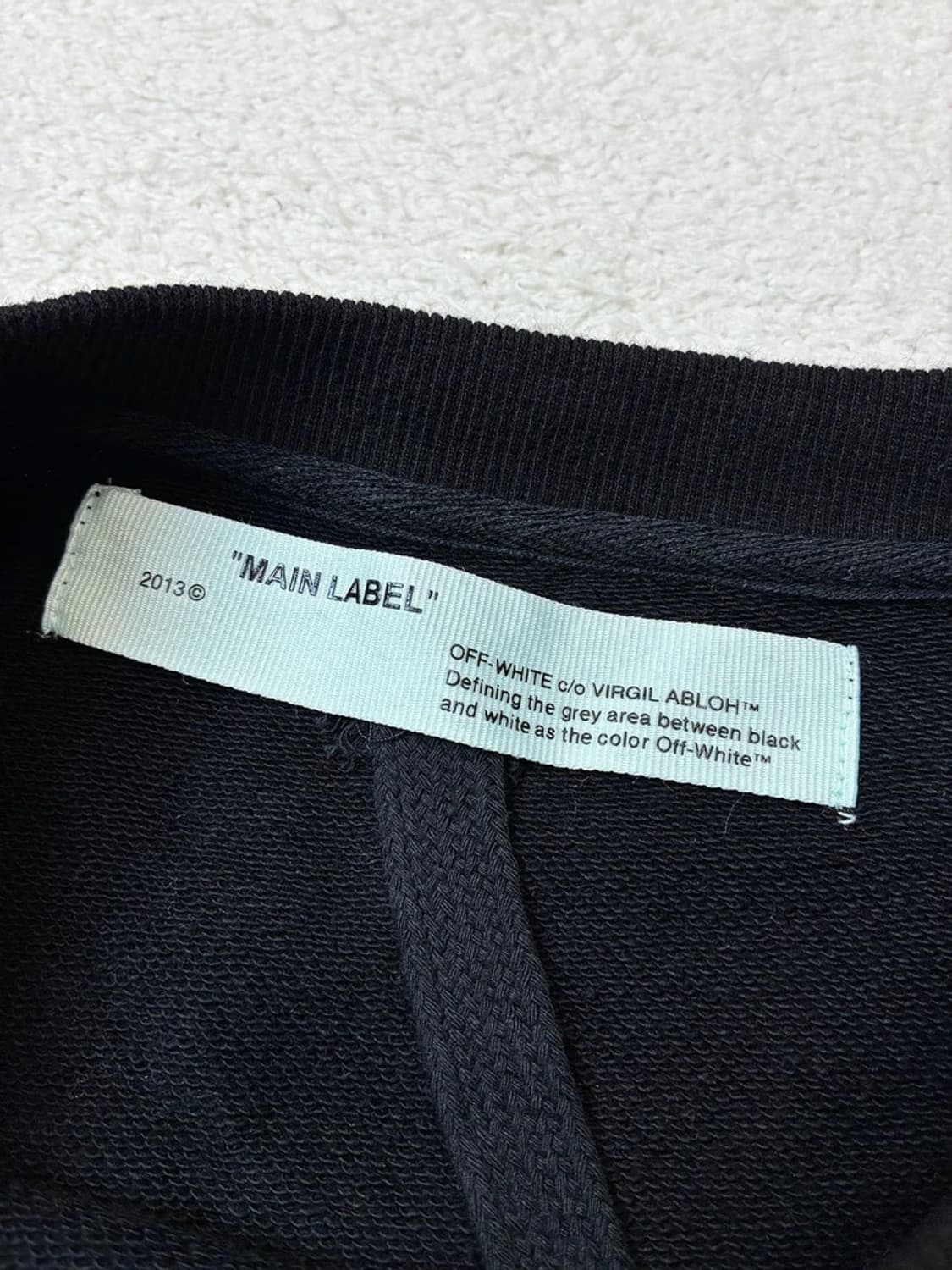 오프화이트 18SS 디아고날 모나리자 맨투맨 PN5857 상품이미지8