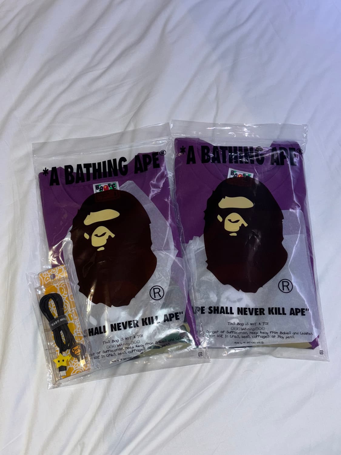 베이프 반팔 신상 새상품 (XL, S) 판매합니다 상품이미지1