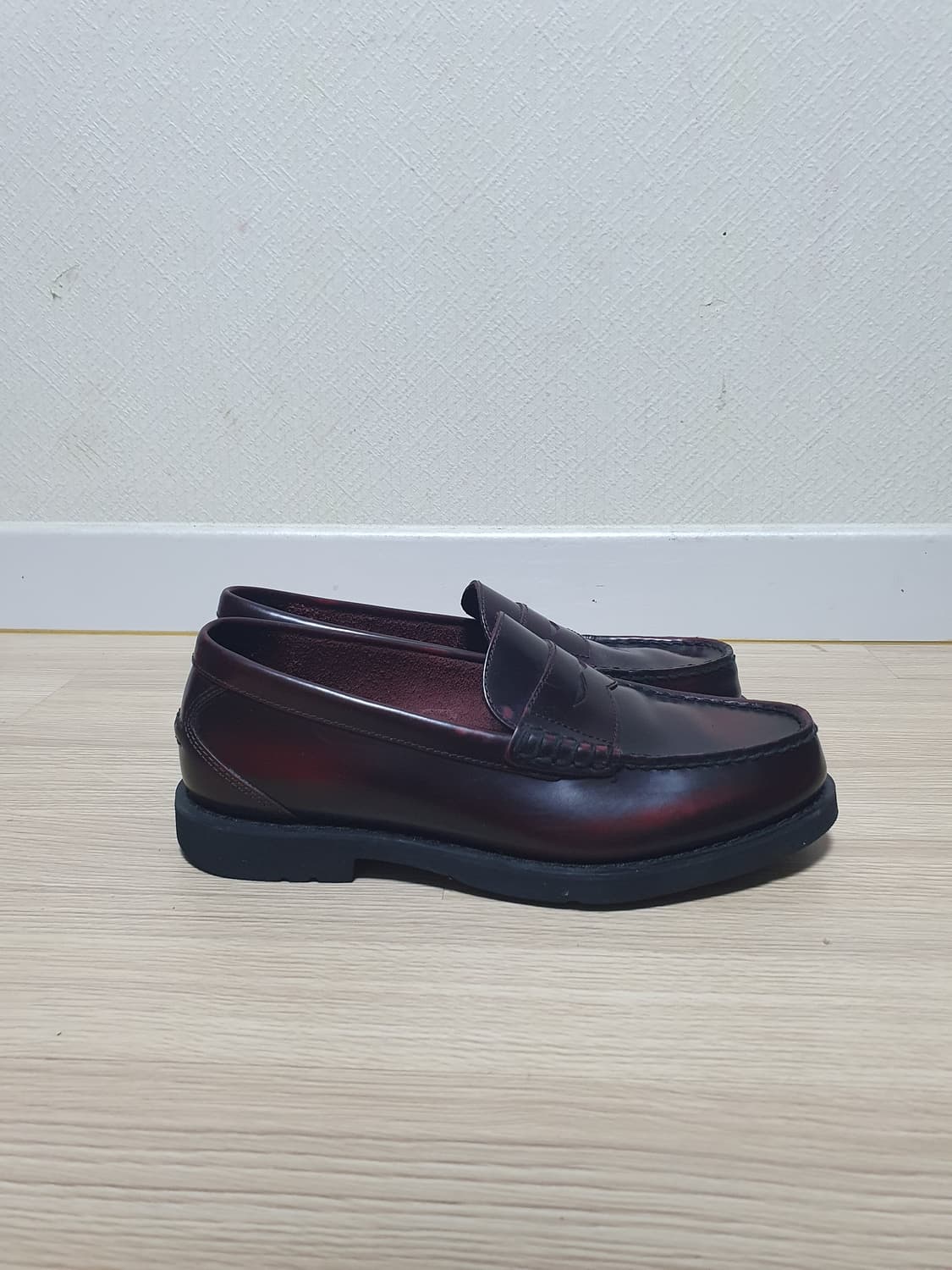 락포트 버건디 로퍼 255 상품이미지1