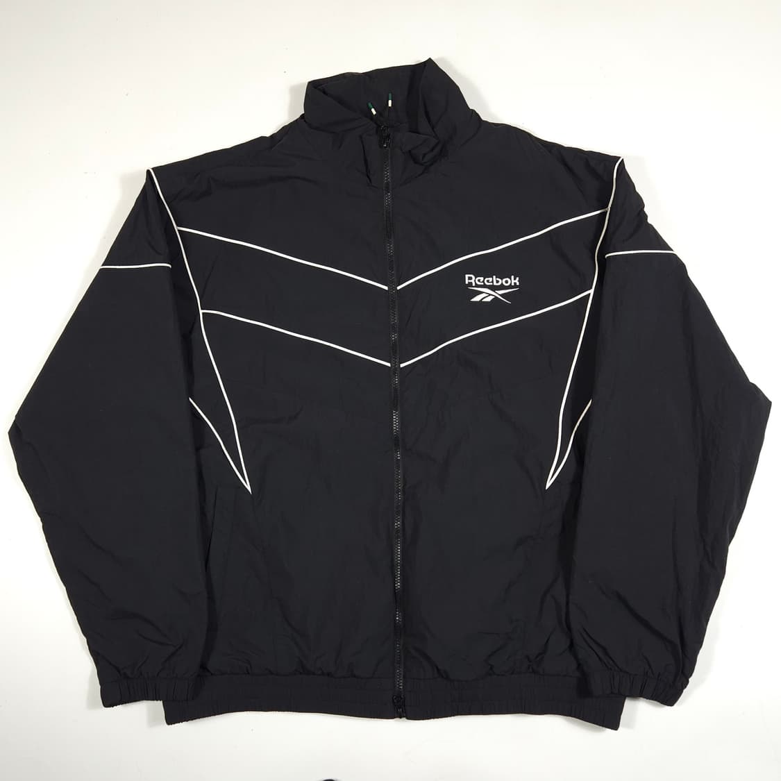 리복 빅로고 헤리티지 바람막이  상품이미지3