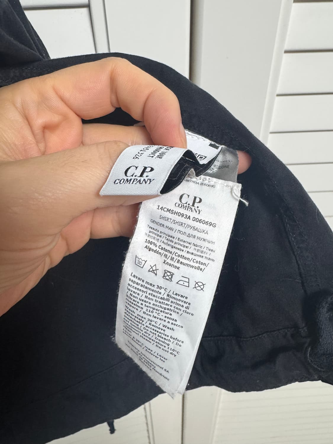 23시즌 CP컴퍼니 후드 바람막이 자켓 블랙 L 상품이미지4