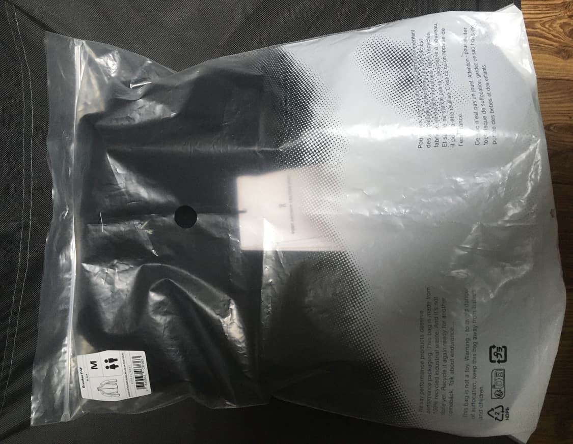 온러닝 파프 브레이커 바람막이 판매합니다 상품이미지2