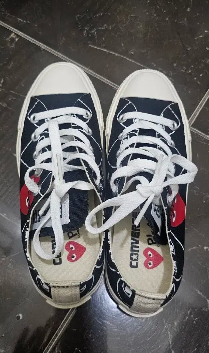 꼼데가르송 척테일러 올스타로우 블랙 멀티하트 상품이미지1