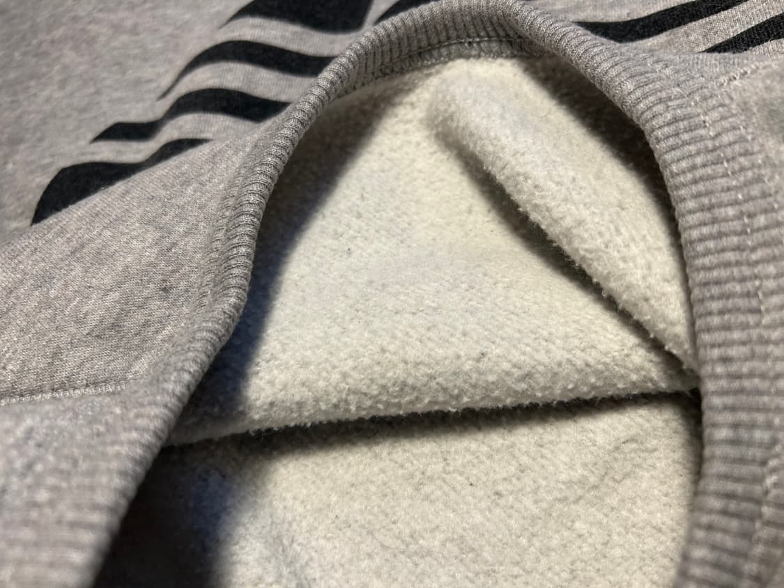 아디다스 빅로고 기모 맨투맨 상품이미지4