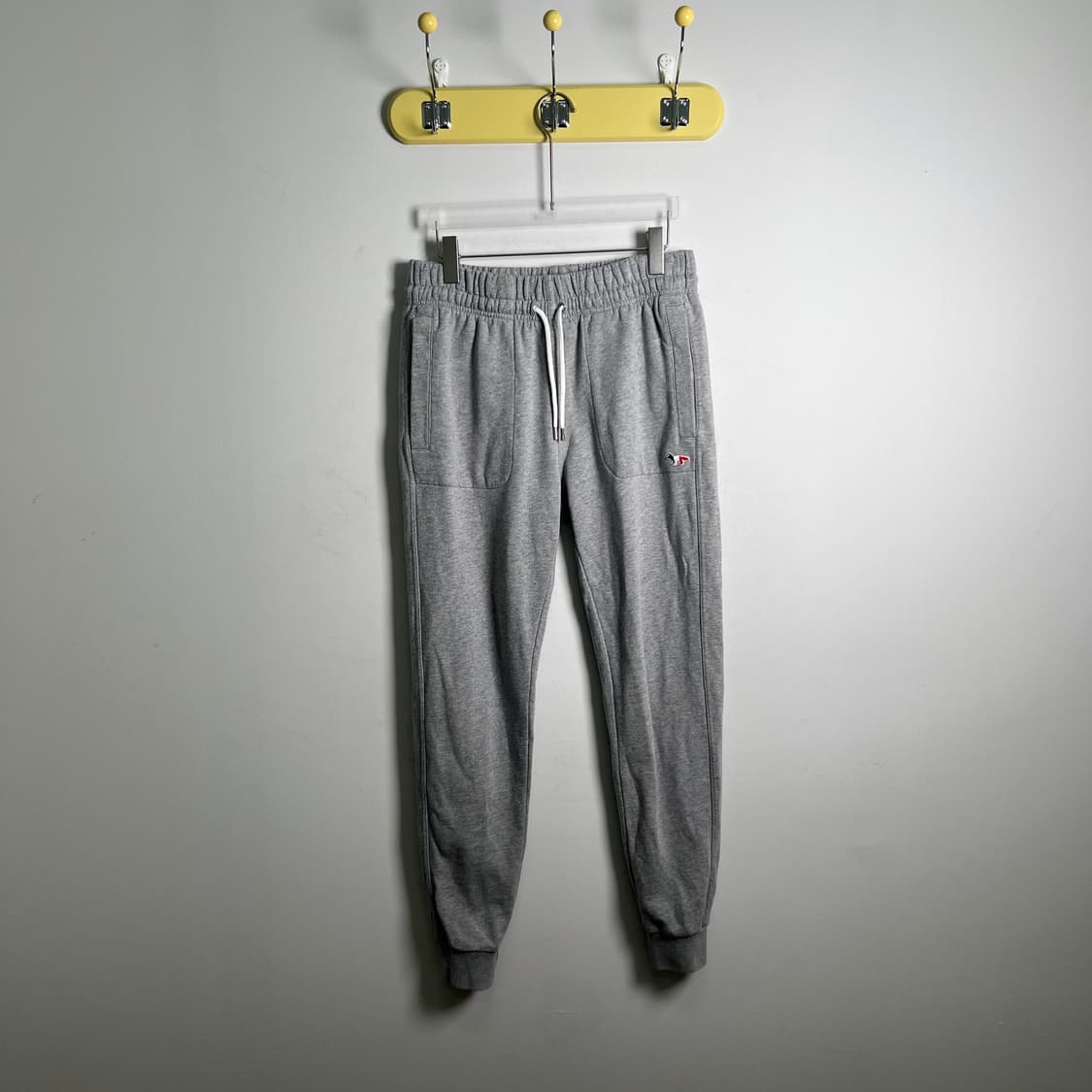 메종키츠네 트리컬러 폭스 패치 조거 팬츠 S 상품이미지1