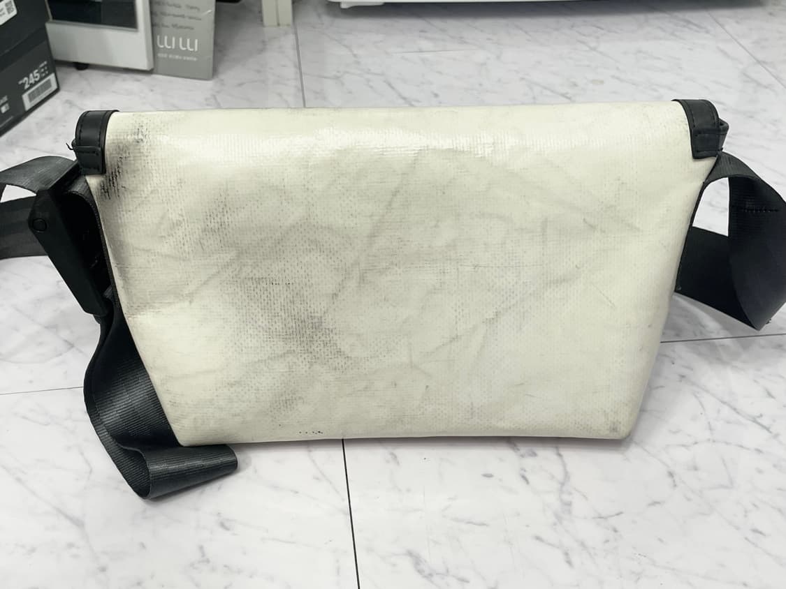 프라이탁 하와이파이브오 올화이트 상품이미지4