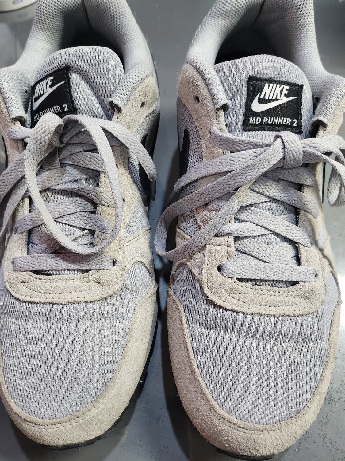 504) 나이키 NIKE MD 러너 2 회색 운동화 상품이미지1