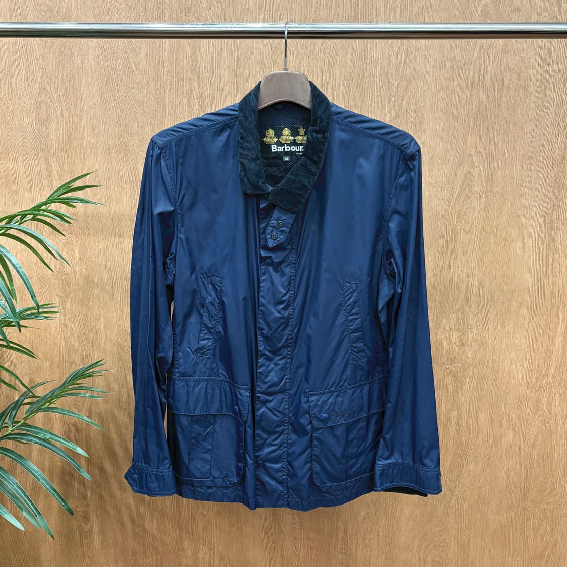 바버 라이트 웨이트 애시비 자켓 코듀로이 골덴 카라 포켓 디테일 네이비 상품이미지1