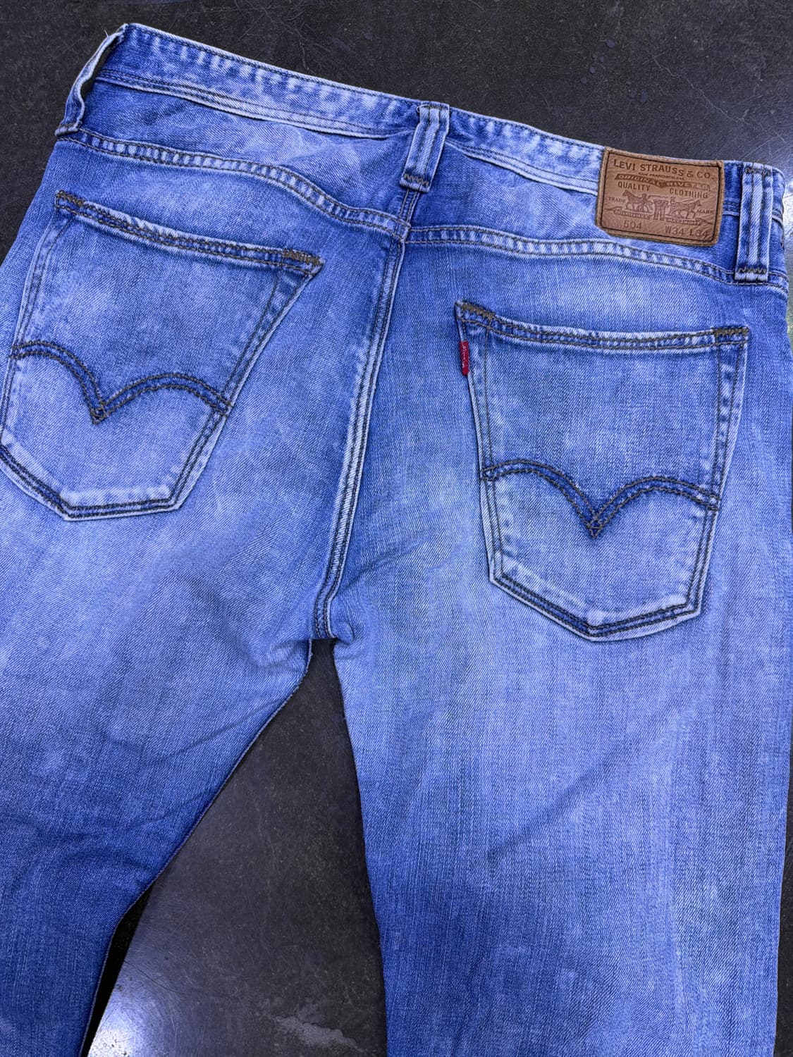 리바이스 504 스트레이트핏 빈티지 타이 워싱 데님팬츠 34 상품이미지7