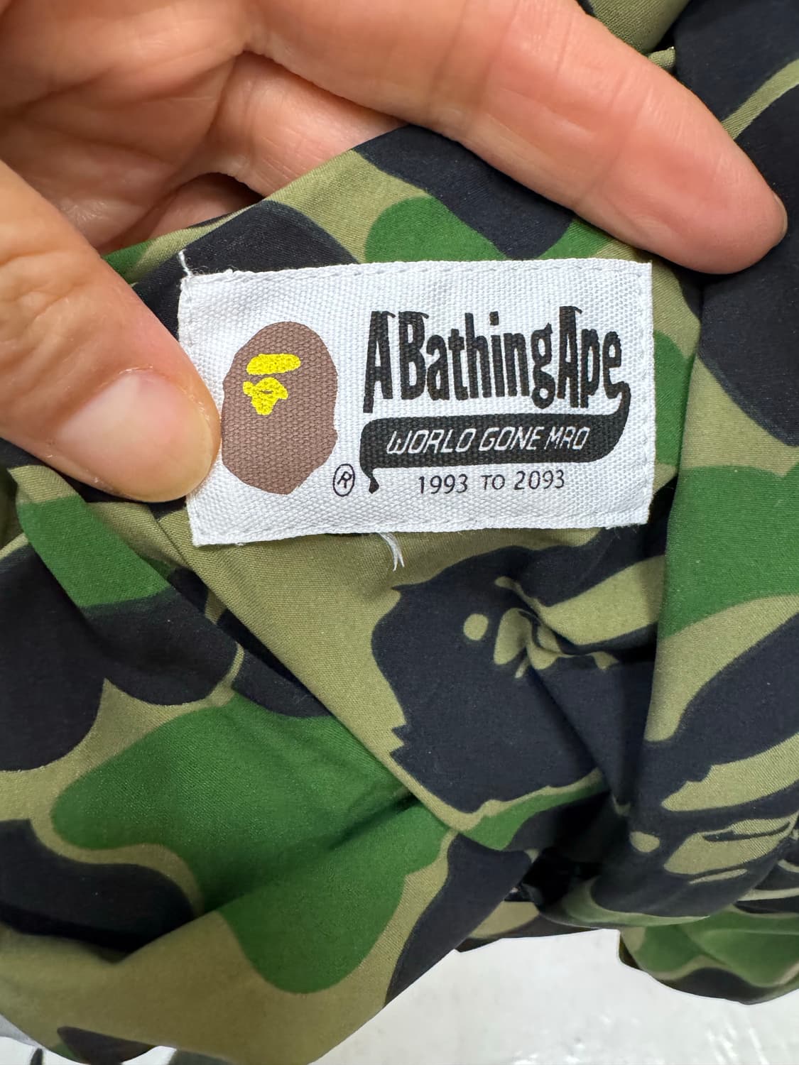 BAPE 베이프 1ST CAMO 리버서블 다운 패딩 자켓 상품이미지5