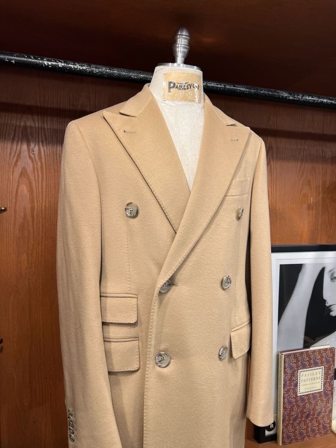 꼬르넬리아니 코트 상품이미지2