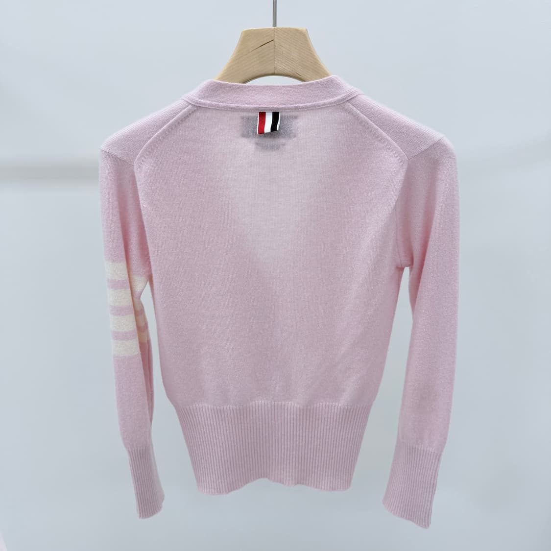 [S+급/40] 톰브라운 사선완장 캐시미어 여성 가디건 상품이미지5