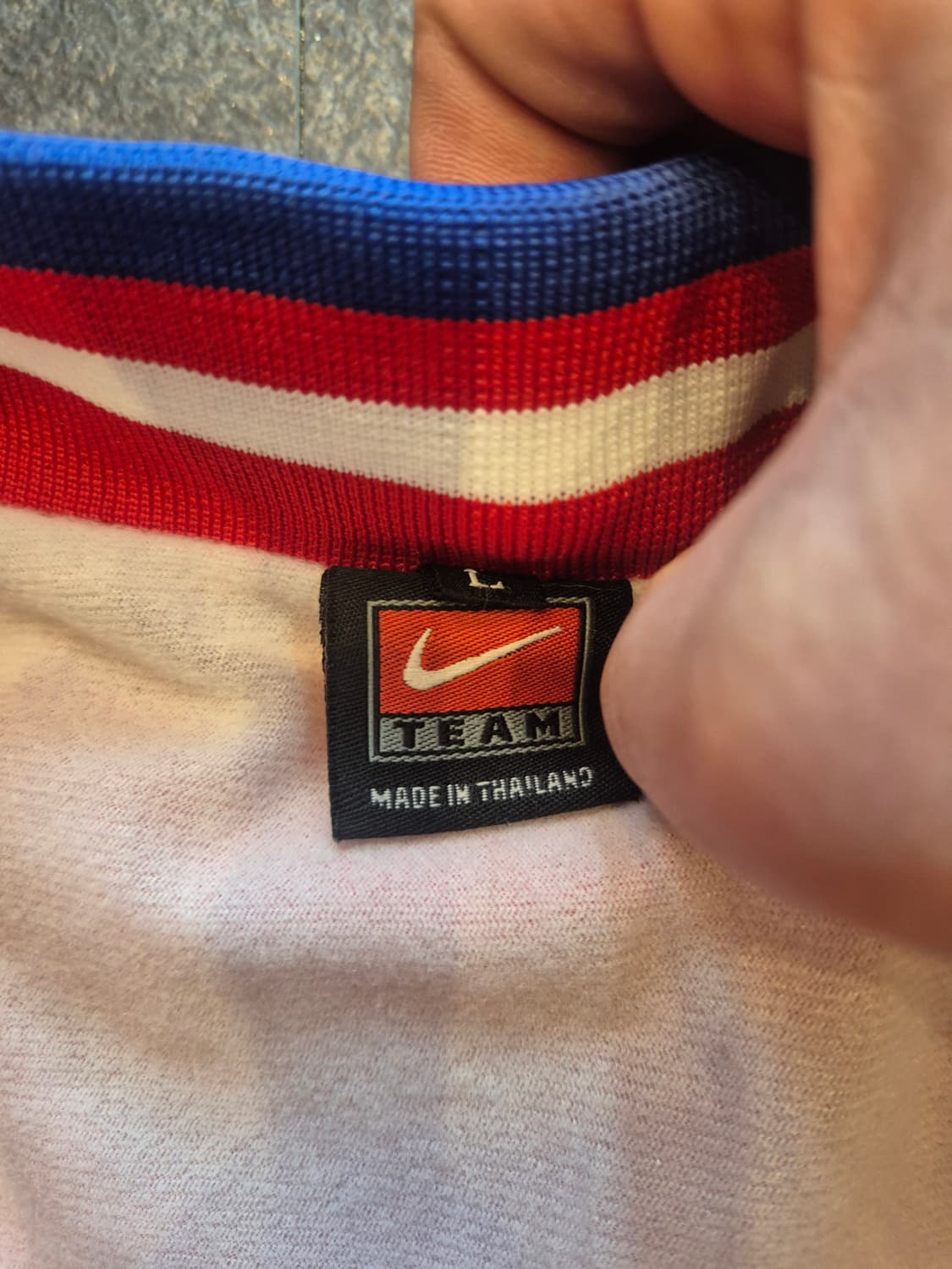 나이키 팀 바람막이 자켓 L 사이즈입니다 상품이미지3