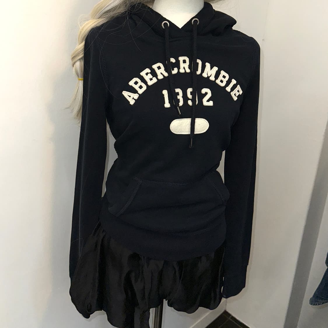 아베크롬비 딱붙핏 아치 스펠아웃 로고 후드 s (네이비) 상품이미지1