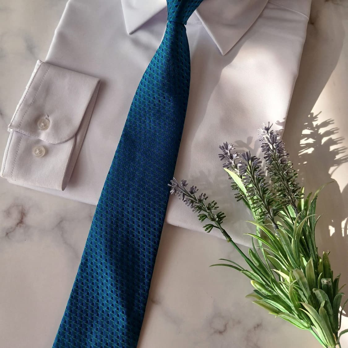 미쏘니 실크 블루 텍스처 넥타이 8.3cm A+등급 A19336
 상품이미지7