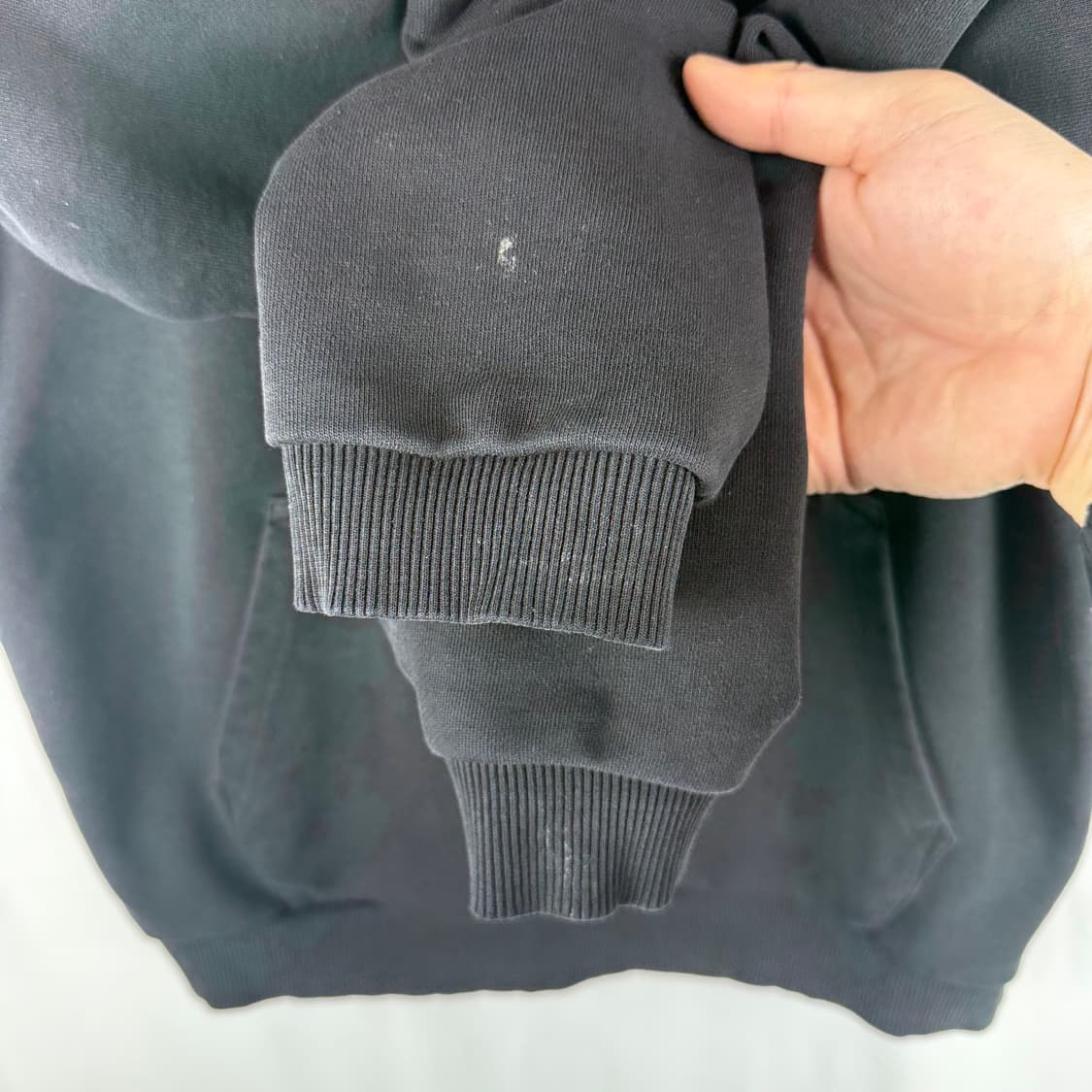 160) 내셔널지오그래픽 키즈/우먼스 스몰로고 후드 티 블랙 상품이미지4