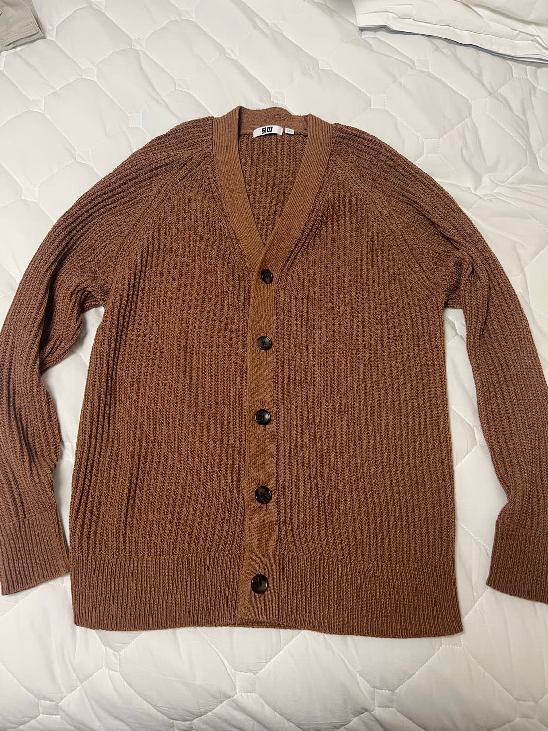 유니클로U/레글런 V넥 가디건 브라운/L 상품이미지5