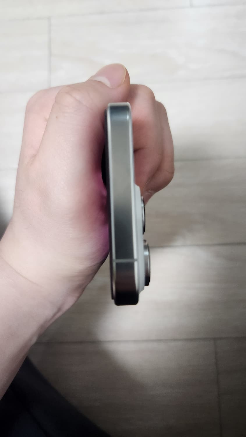 아이폰 16프로 상태 최상 상품이미지5