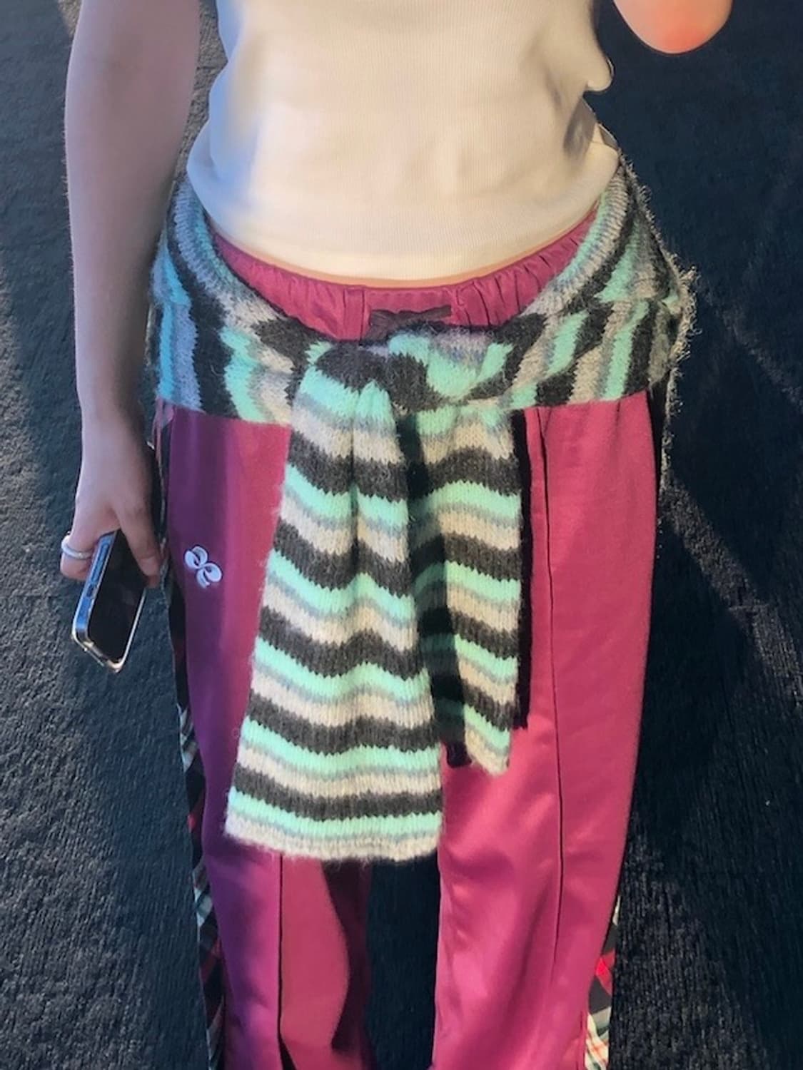 Heretic 헤레틱 스트라이프 헤어리 니트/차콜 상품이미지3