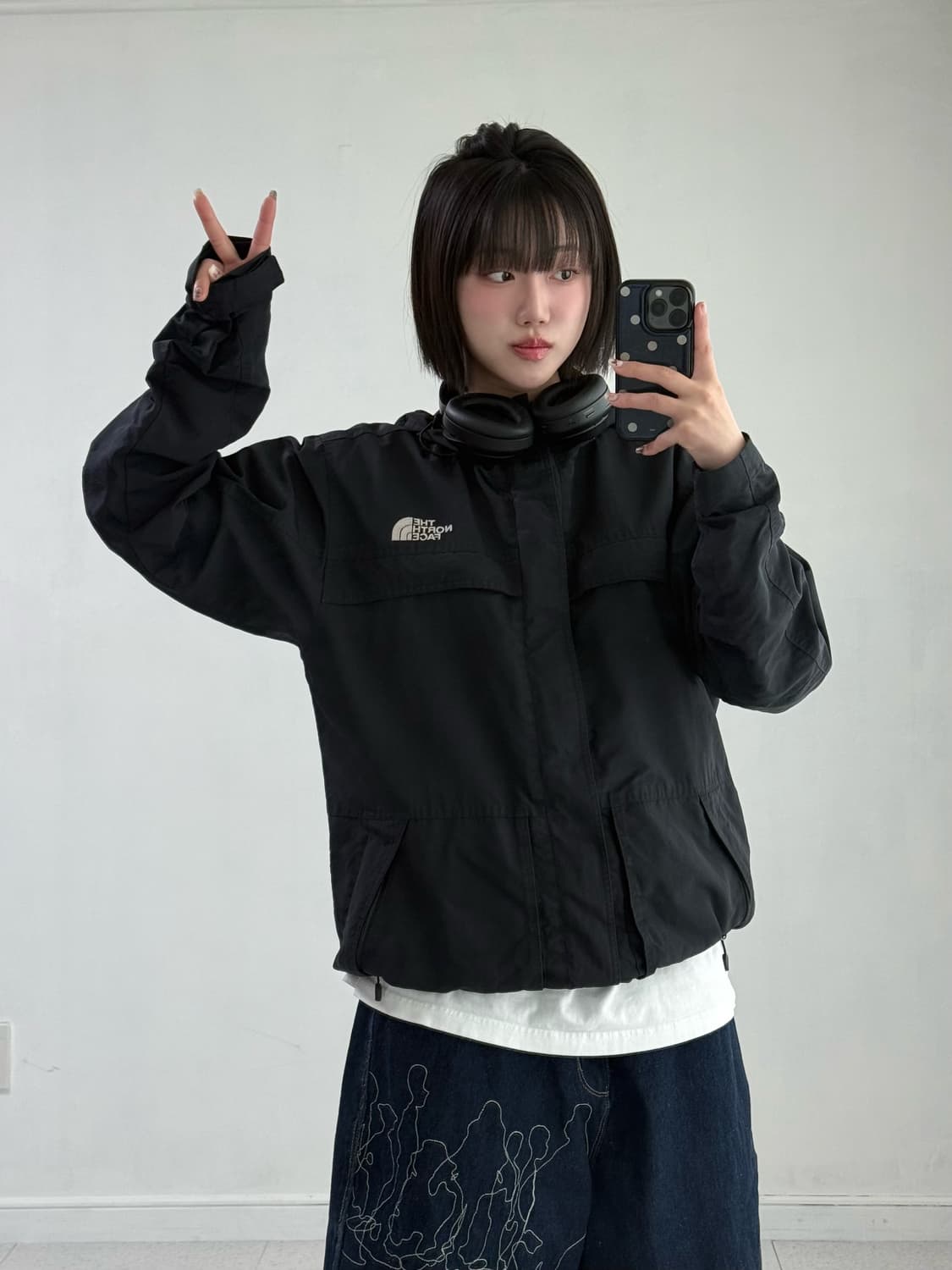 노스페이스 블랙 포켓 바람막이 상품이미지3