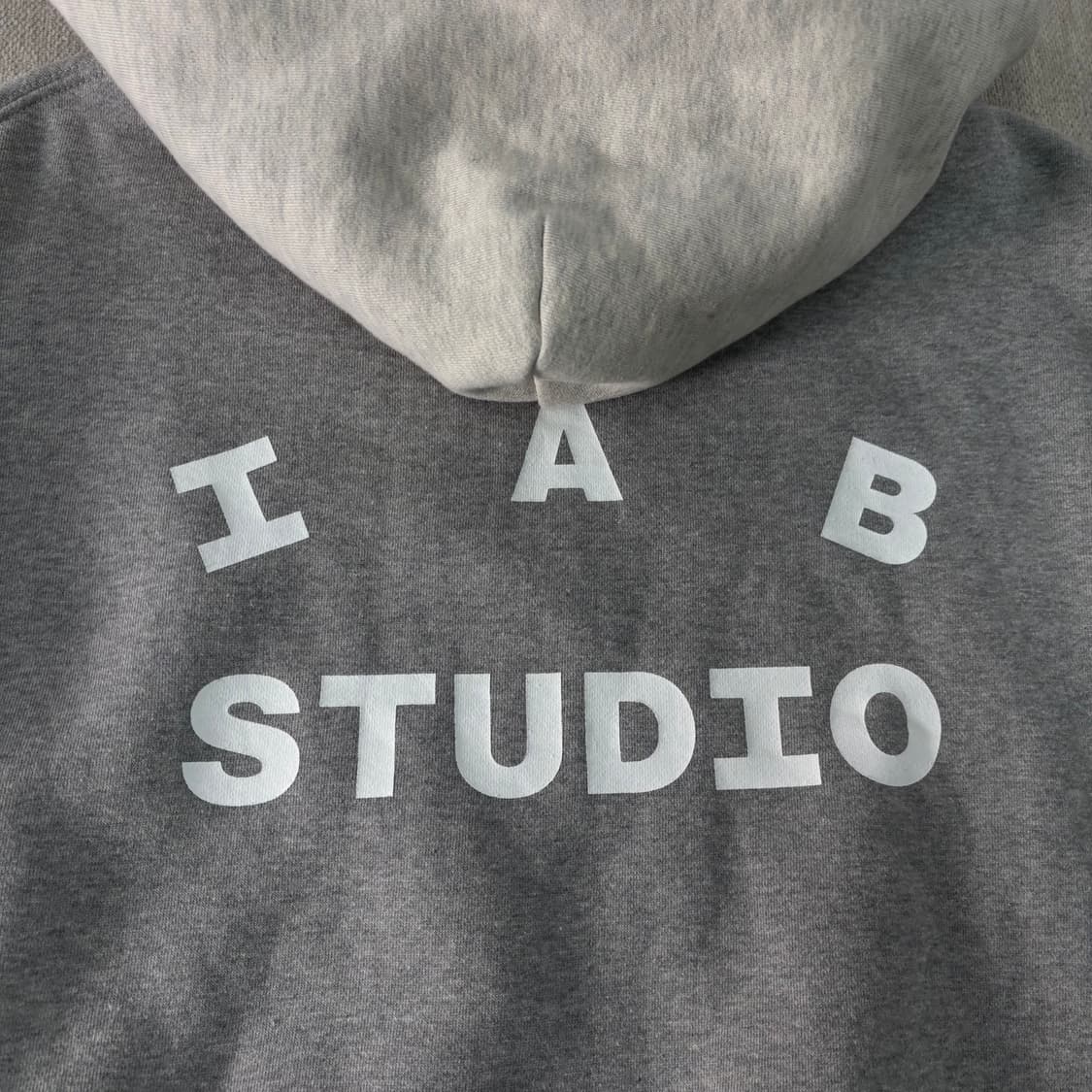 95 아이앱스튜디오 듀얼 그레이 후드티 상품이미지7