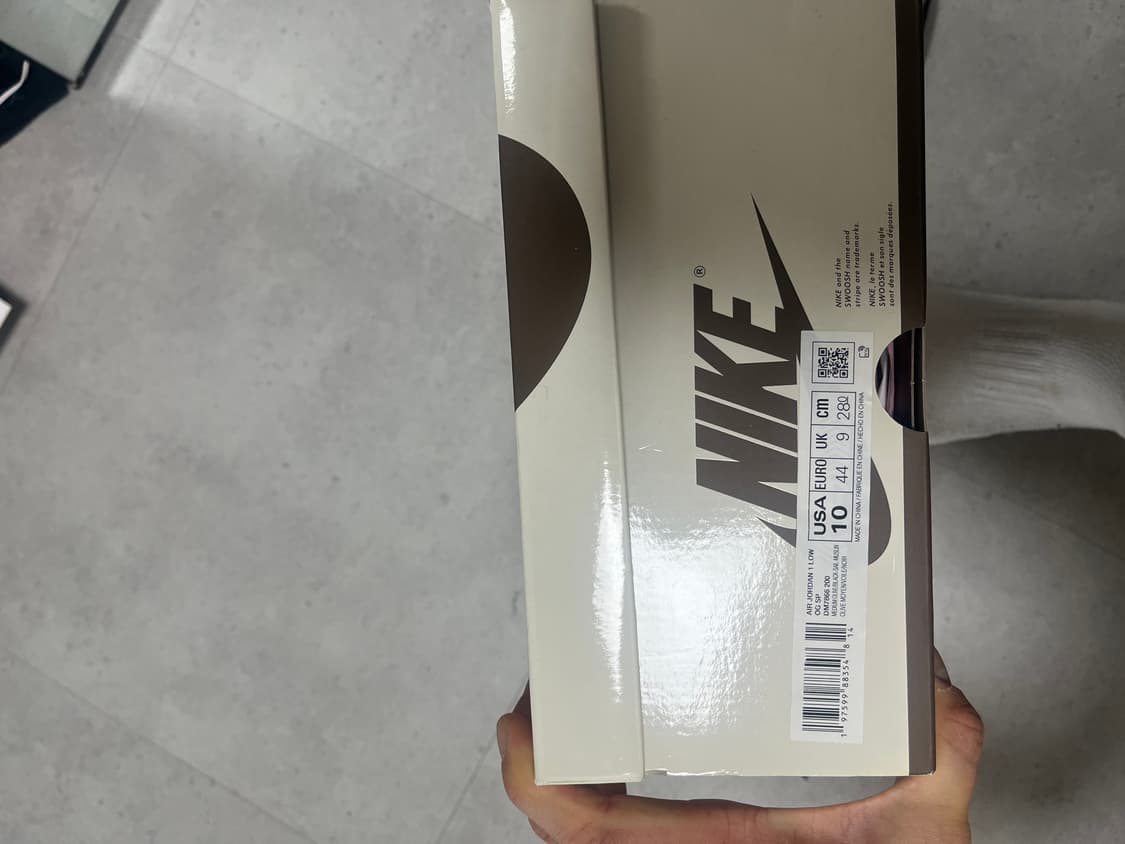 조던 1 x 트래비스 스캇 레트로 로우 OG SP 리버스 올리브 상품이미지4