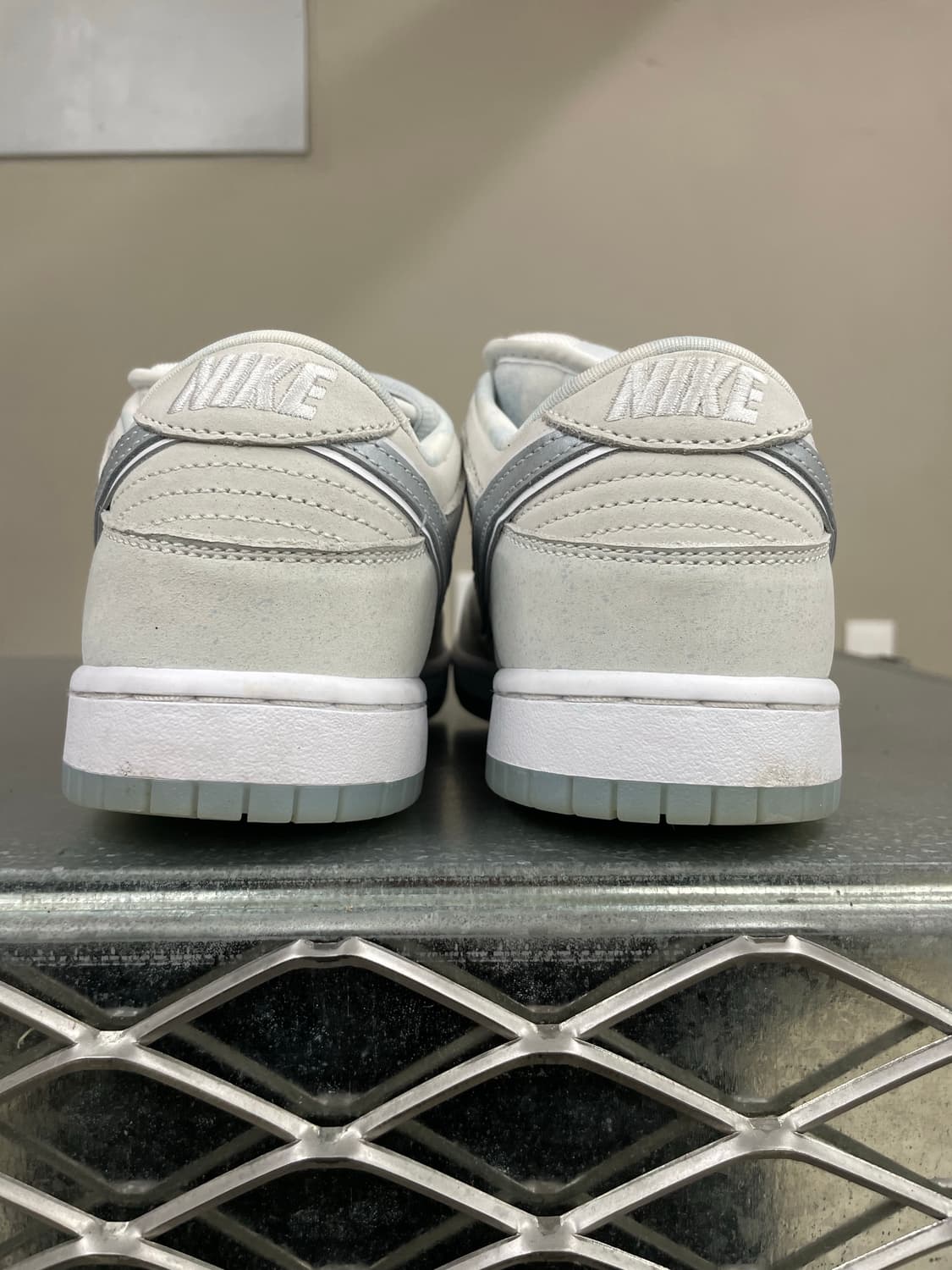 나이키 SB 덩크 로우 화이트 랍스타 250 (gr-4134) 상품이미지3