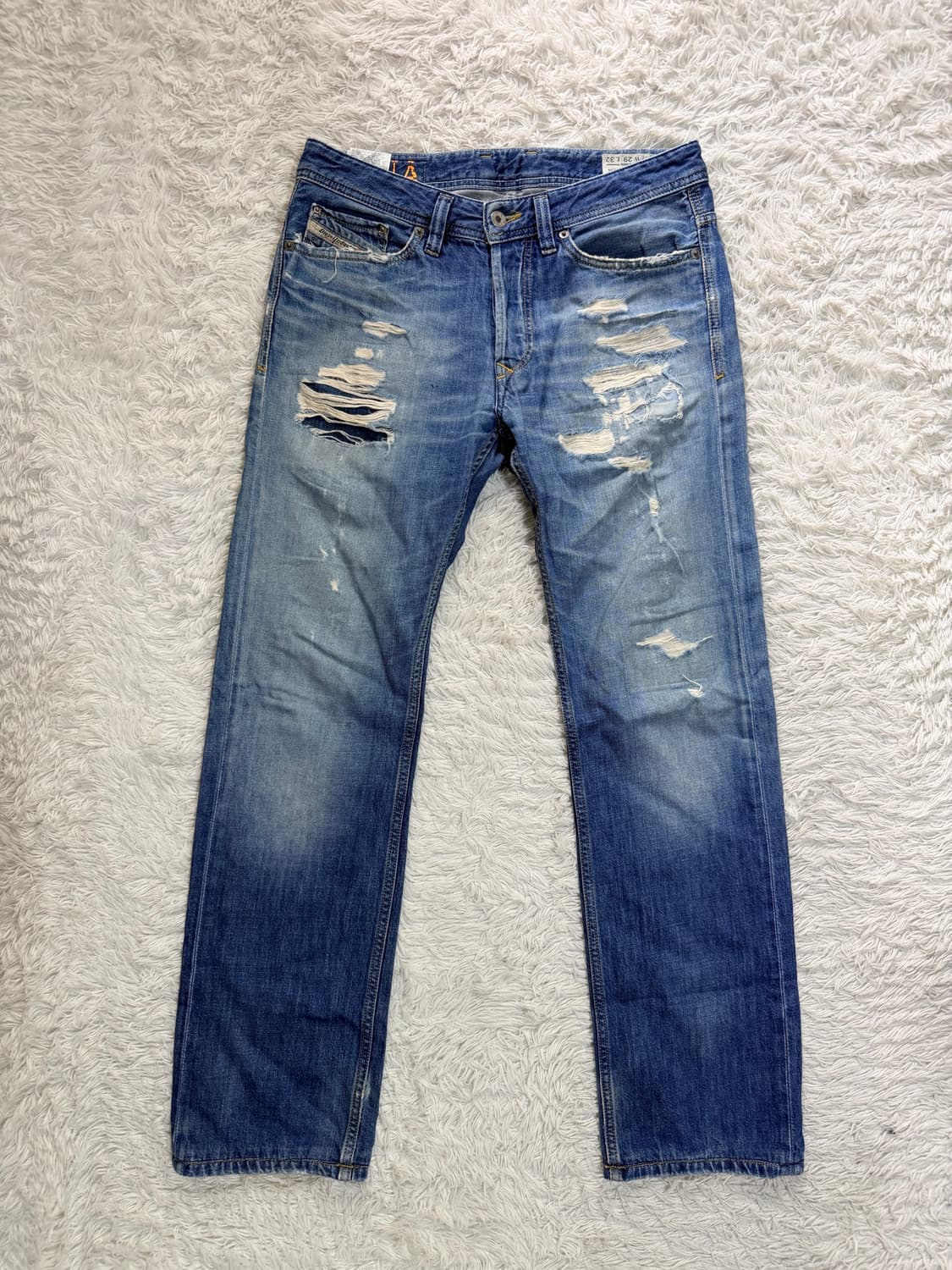디젤(Diesel) VIKER 레귤러 스트레이트 디스트레스드 진 상품이미지3