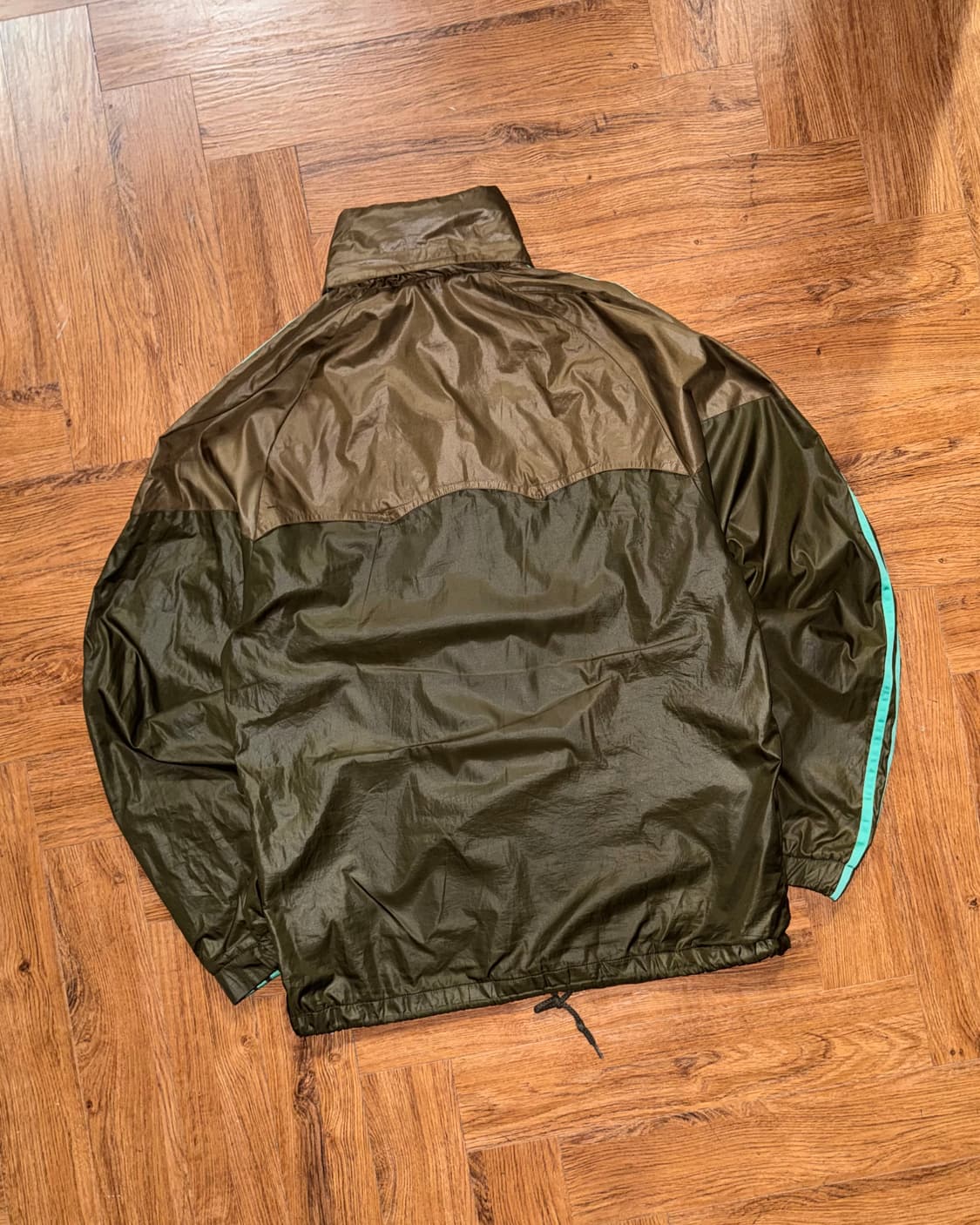 아디다스 바람막이  상품이미지5