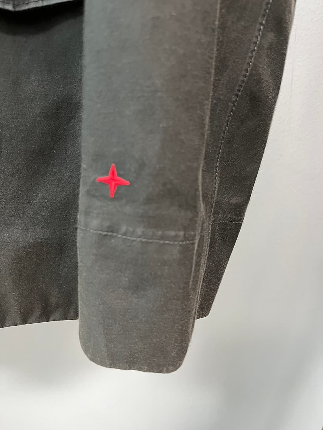 100) 스톤아일랜드 마리나 후드 레인자켓  상품이미지4