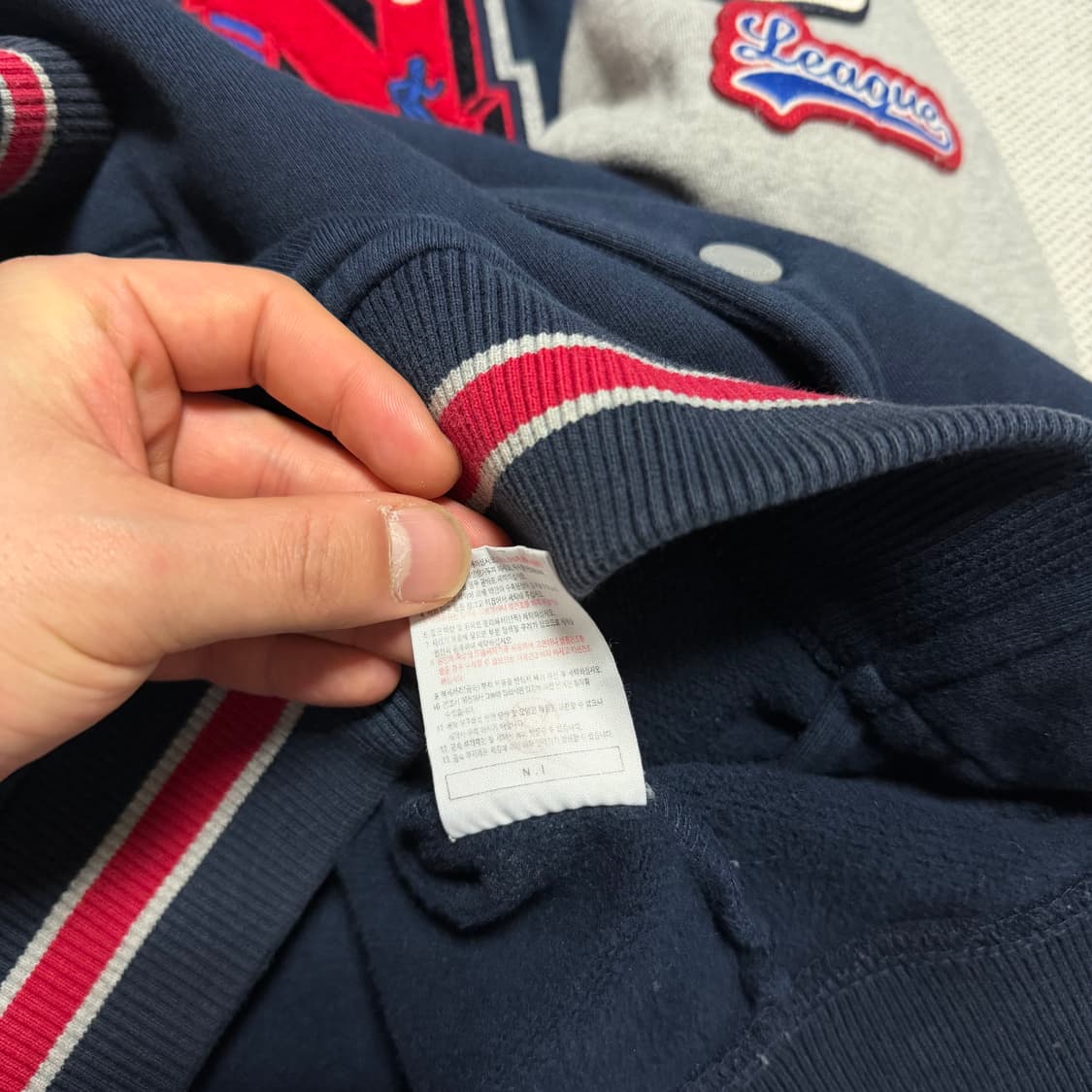 뉴발란스 빅로고 바시티 자켓 상품이미지4