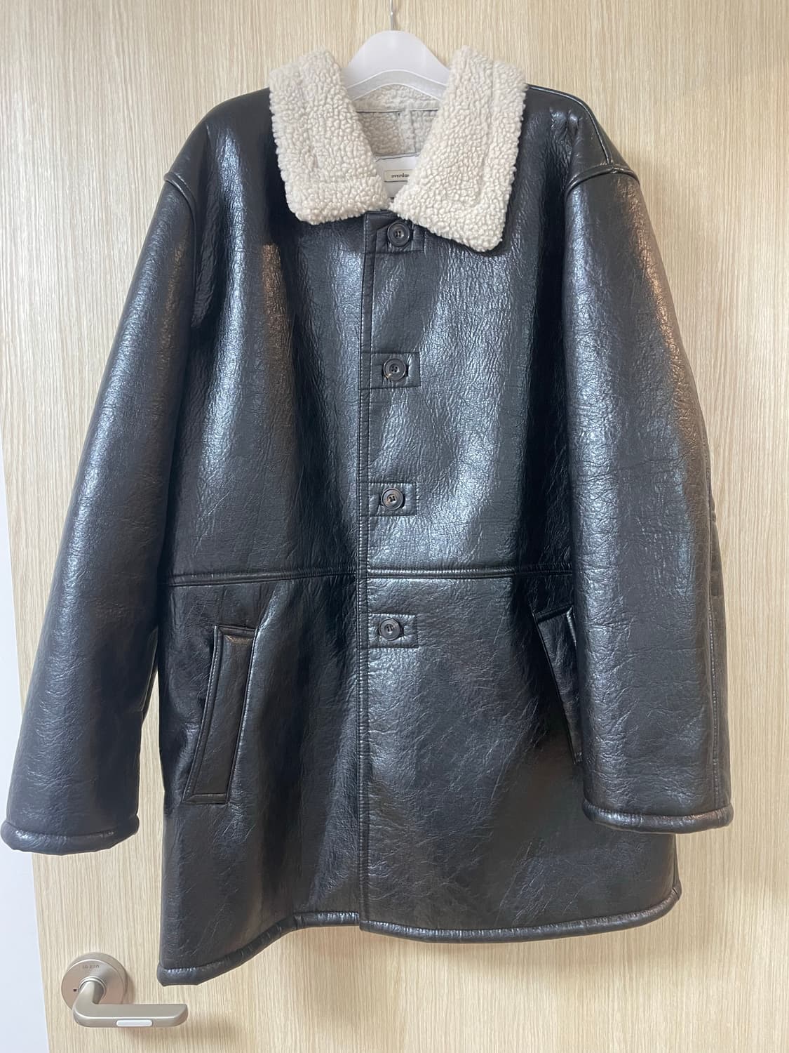 오버듀플레어 무스탕 상품이미지1