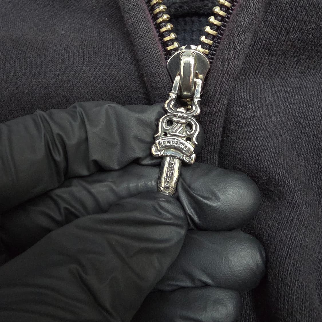 {클로젯}[S/백화점판]00s 크롬하츠 홀스슈 스크롤 퍽유 써멀 후드집업 상품이미지6