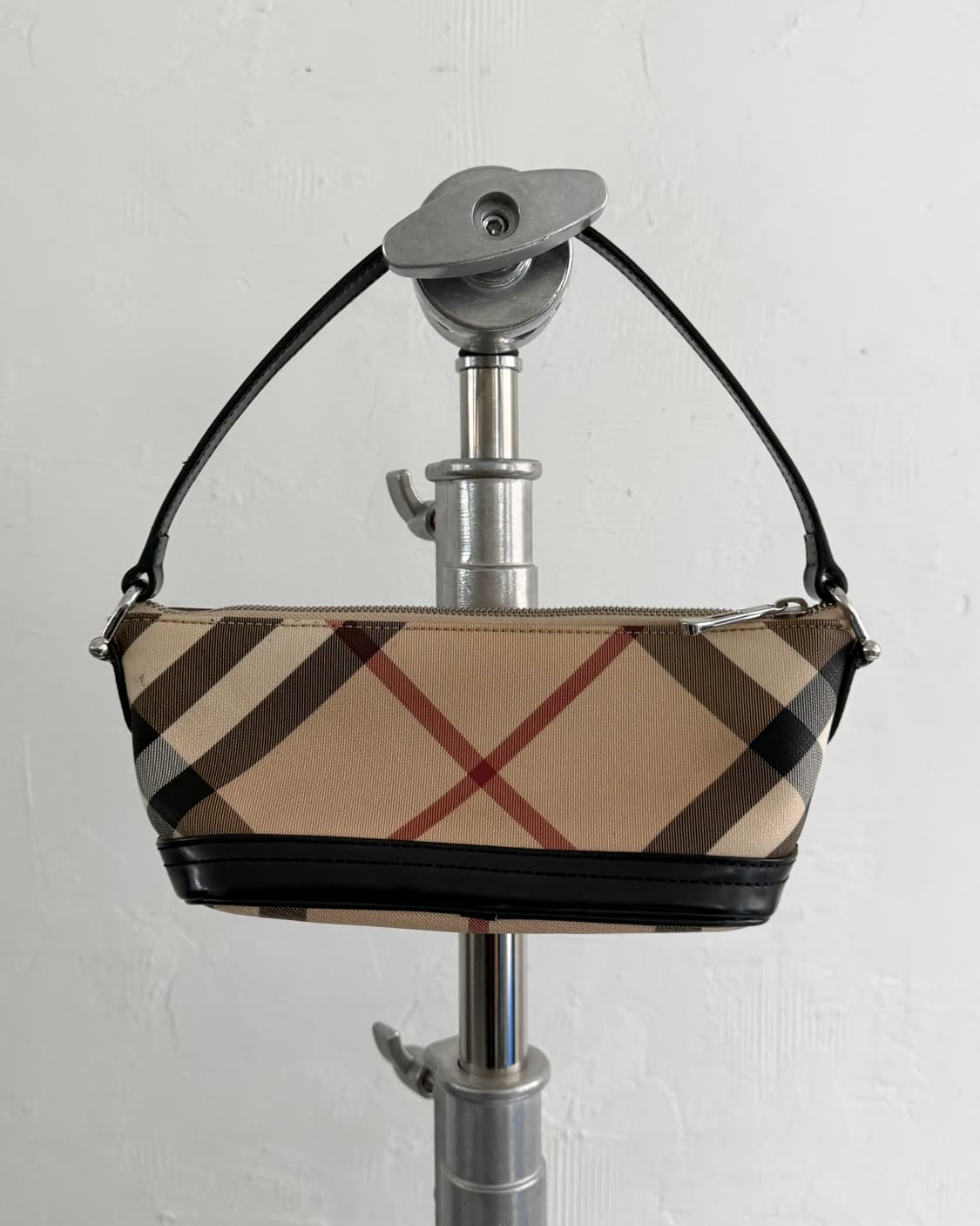 Burberry 버버리 노바체크 핸드백 상품이미지3