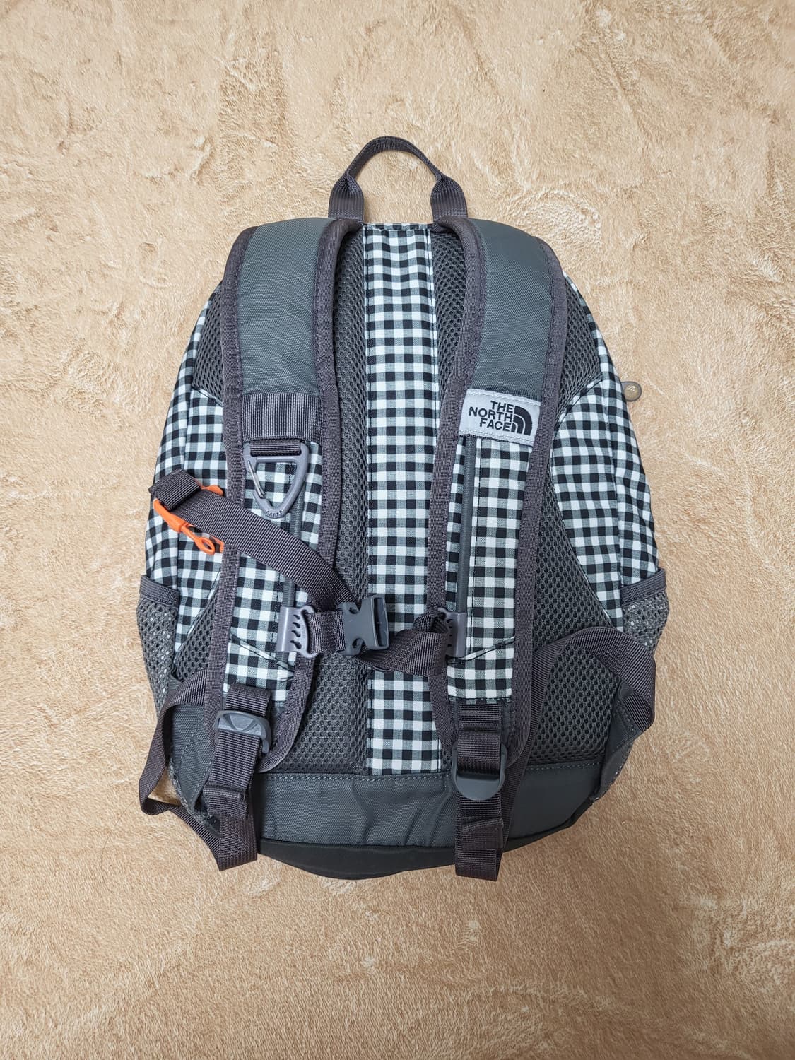 (💗주말까지 이가격💝)The north face 노스페이스 체크백팩 상품이미지3