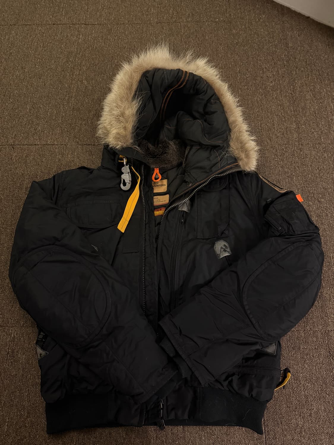 파라점퍼스 L 사이즈 (내피 탈부착 가능) 상품이미지1