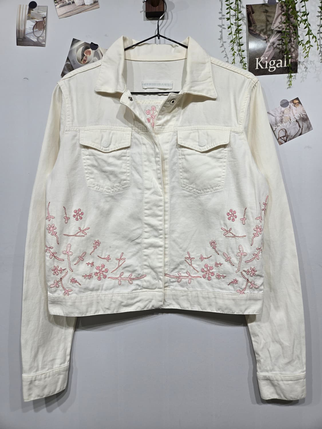 펜디 아이보리 자수 크롭 데님 자켓 상품이미지3