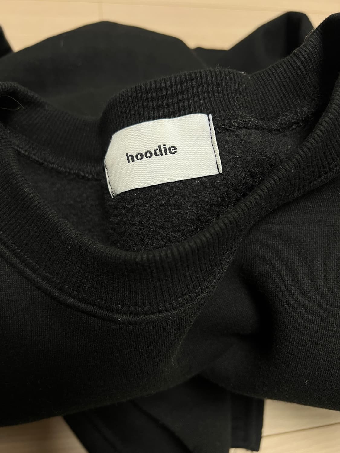 블랙 기모 맨투맨 / 베이직 롱슬리브 / 오버핏 상품이미지10