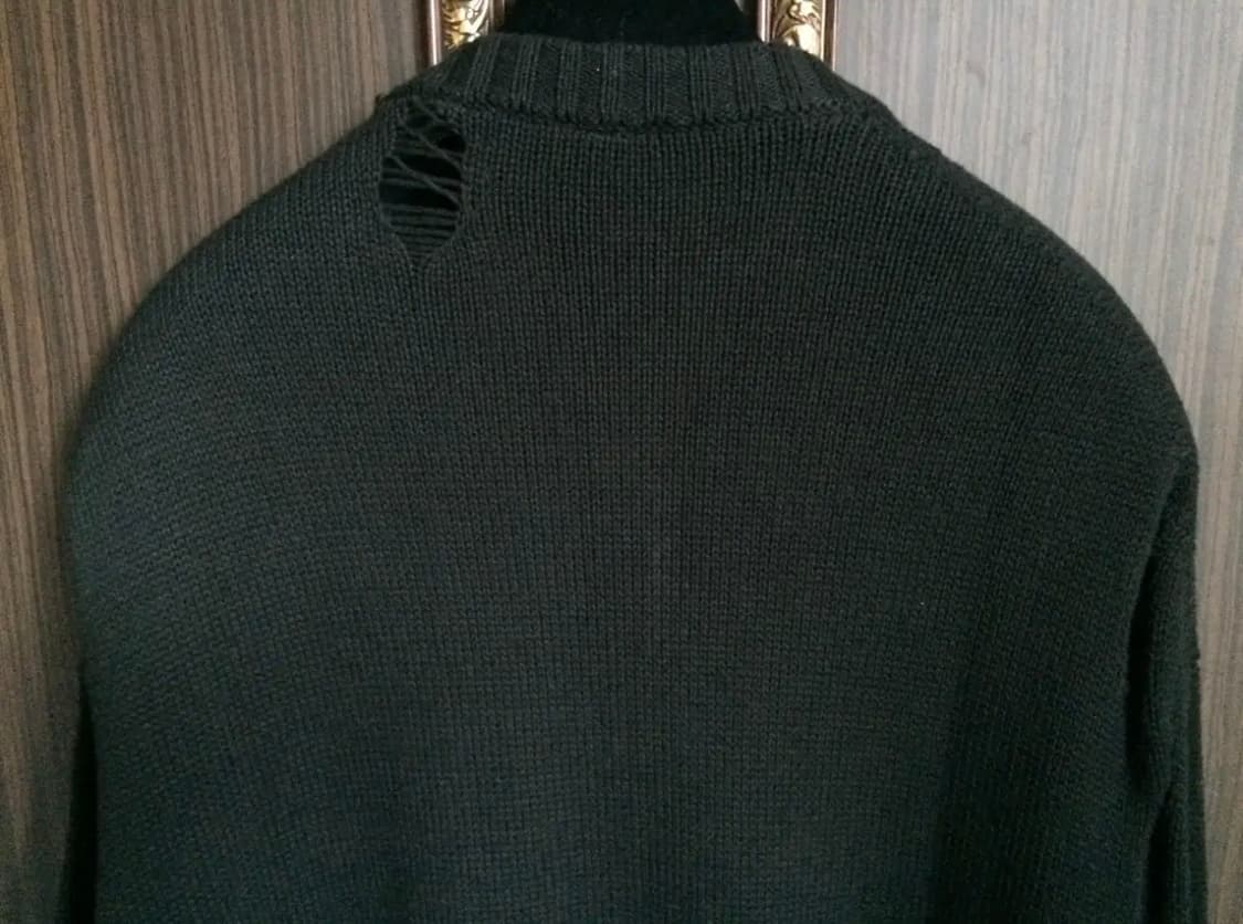 미하라 야스히로 블랙 디스트로이드 니트 상품이미지6