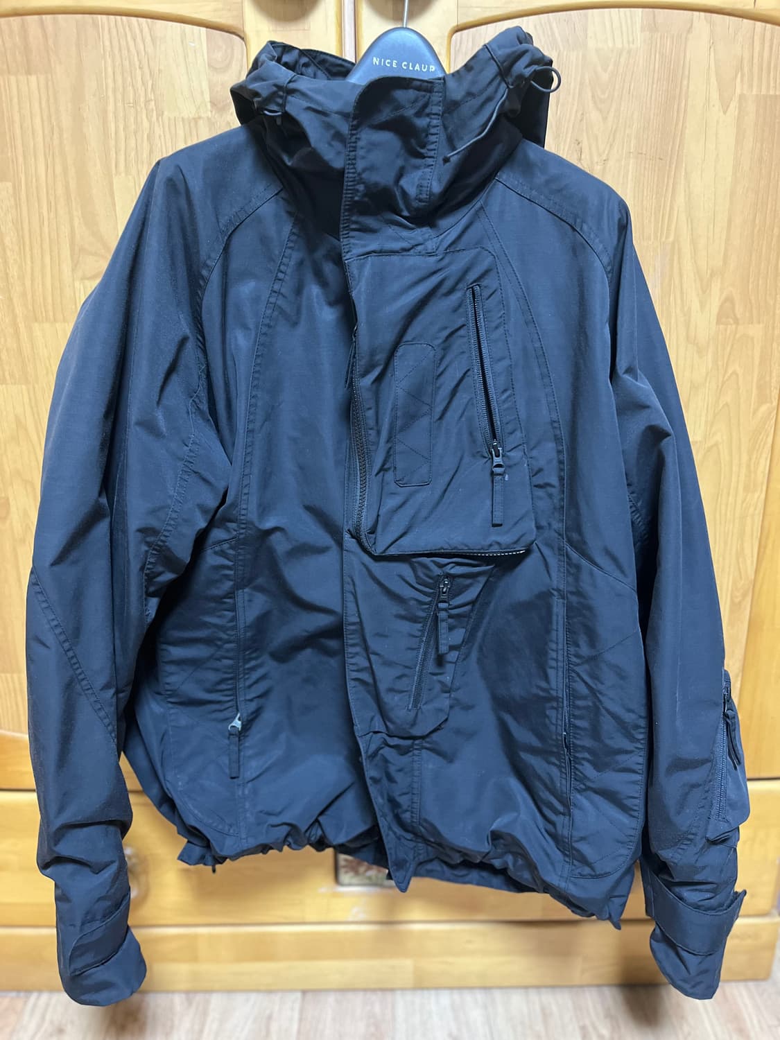 언더마이카 라이칸 팬텀 블랙 팝니다 상품이미지1