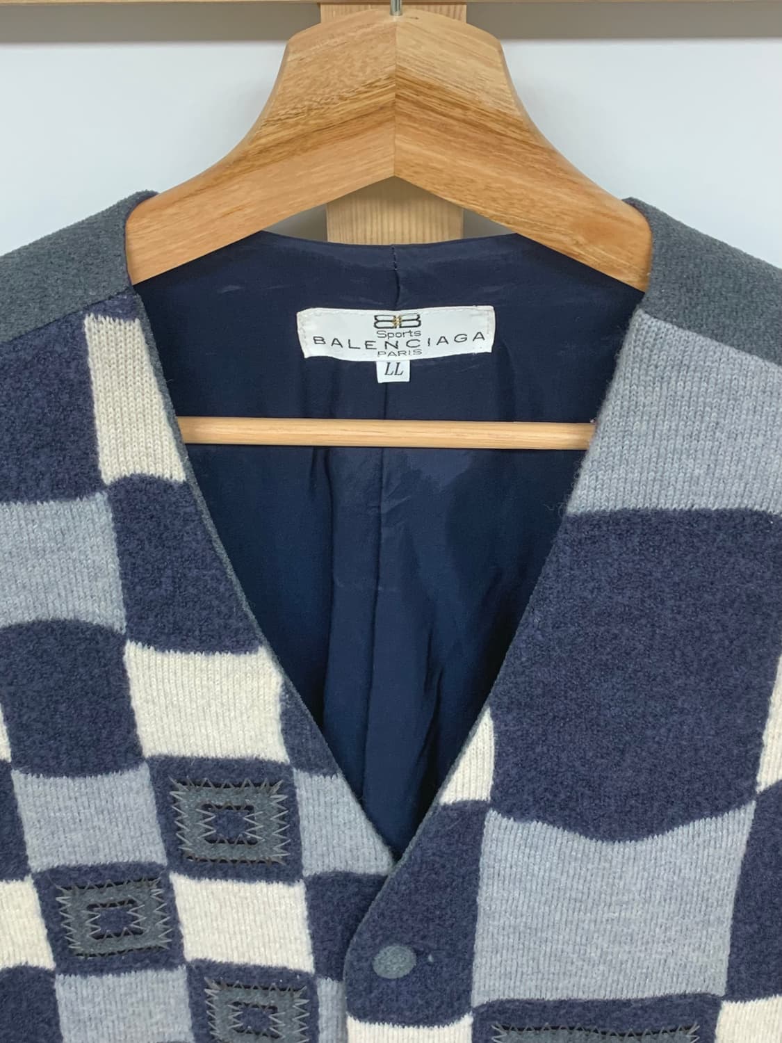 발렌시아가 스포츠 니트 베스트 상품이미지4