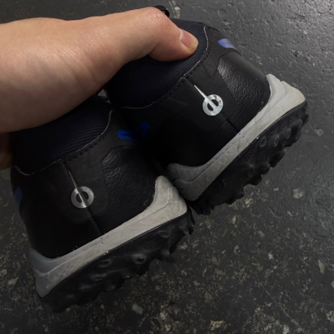 275 나이키 티엠포 10 레전드 풋살화 상품이미지4